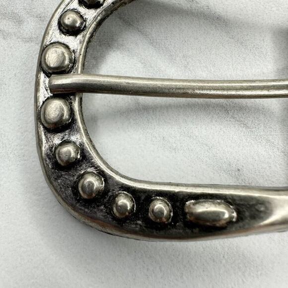 Studded Silver Tone Simple Basic Belt Buckle - Picture 4 of 9